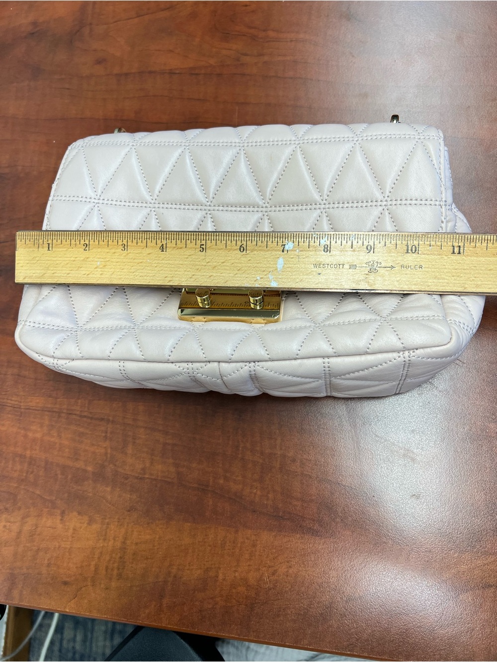 Michael Kors Quilted Sloan  Crossbody Bag in Pale Pink with Gold Hardware - Picture 11 of 13